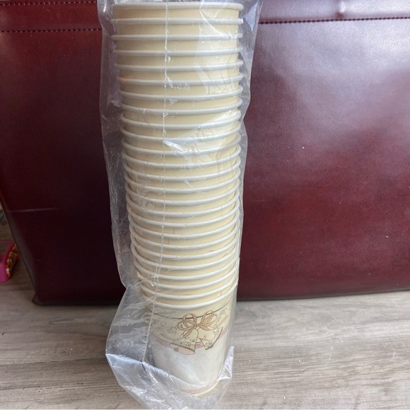 Vintage Bell Design Wedding, Paper Cups, One Sleeve-25 cups, ‘80s Wedding. - Picture 3 of 3